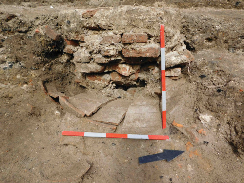 Fig. 5. Chiupul identificat în timpul cercetărilor arheologice de la Biserica „Sfântul Dumitru-Poştă” 2021.